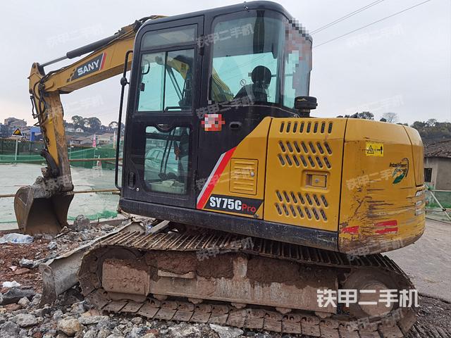 驾驶室整体（整机外观）