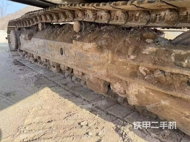 单侧履带整体（整机外观）