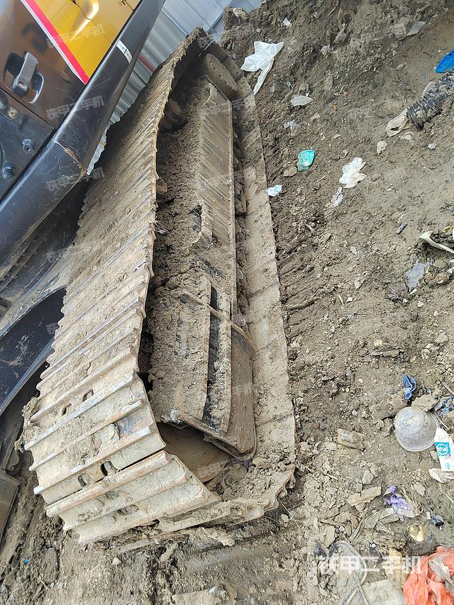 单侧履带整体（整机外观）