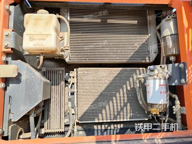 散热器正面（大件舱室）