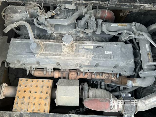 发动机整体俯视（整机外观）