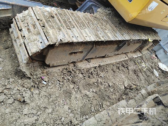 单侧履带整体（整机外观）