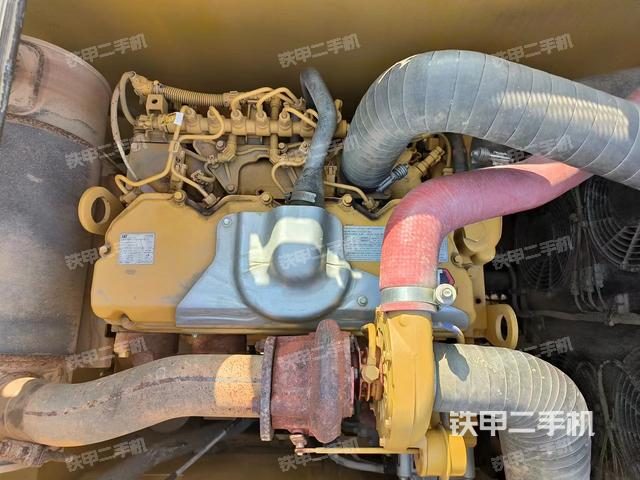 发动机整体俯视（整机外观）