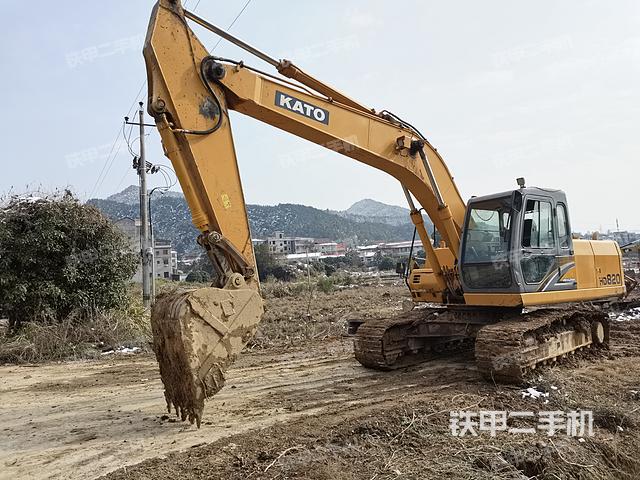 加藤HD820-R5挖掘机