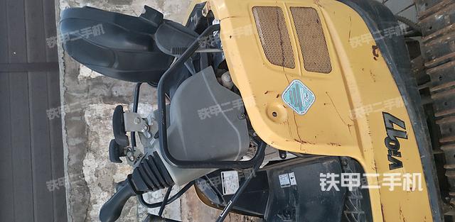 驾驶室整体（整机外观）