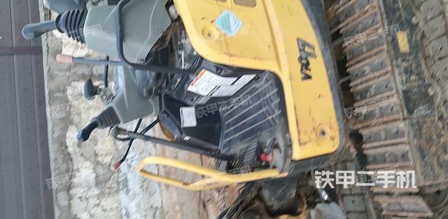 驾驶室整体（整机外观）