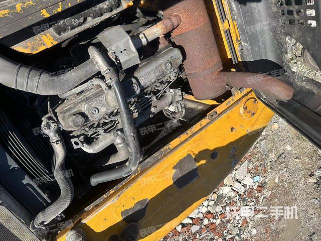 发动机整体俯视（整机外观）