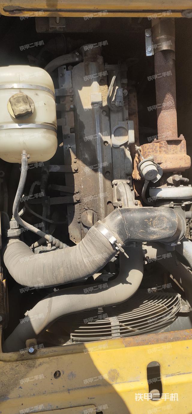 发动机整体俯视（整机外观）