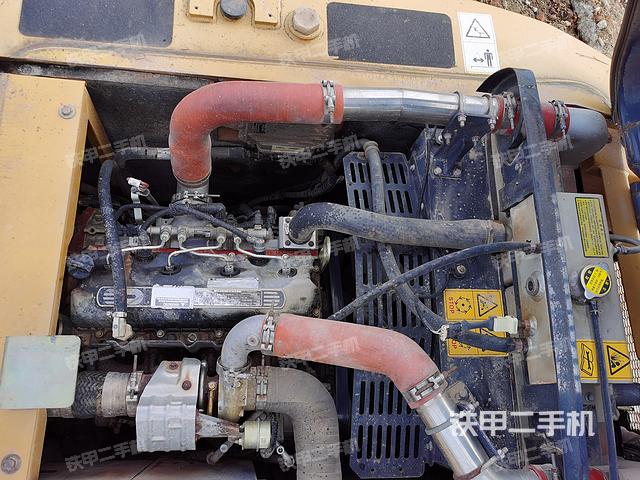 發(fā)動(dòng)機(jī)整體俯視(整機(jī)外觀) 發(fā)動(dòng)機(jī)整體俯視(整機(jī)外觀)