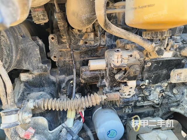 发动机整体俯视（整机外观）