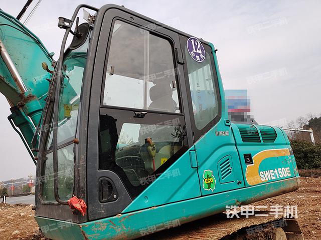 驾驶室整体（整机外观）