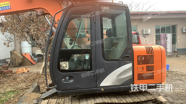 驾驶室整体（整机外观）