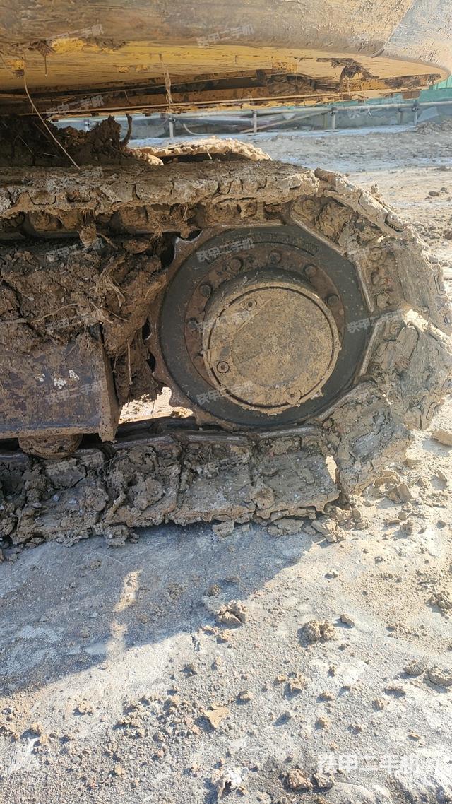 单侧履带整体（整机外观）