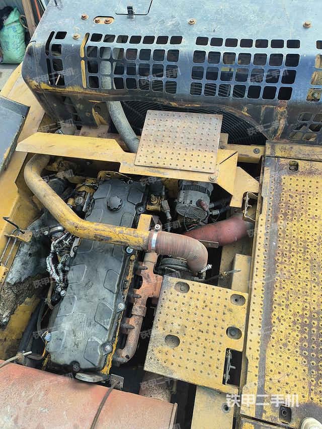 发动机整体俯视（整机外观）