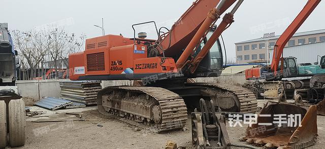 整机右侧（设备外观及核心部件）