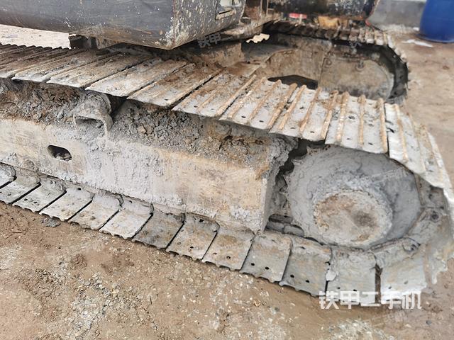 单侧履带整体（整机外观）