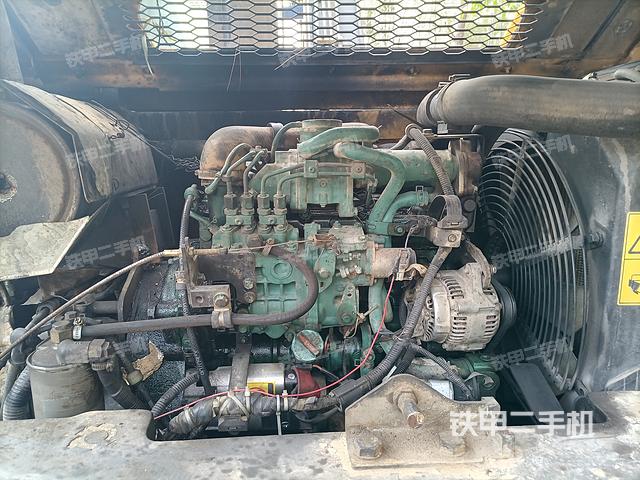 发动机整体俯视（整机外观）