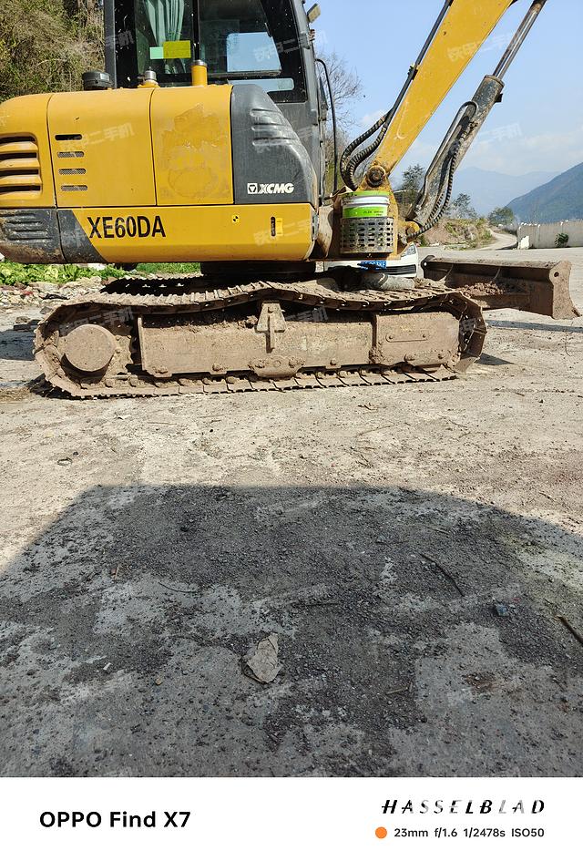 单侧履带整体（整机外观）