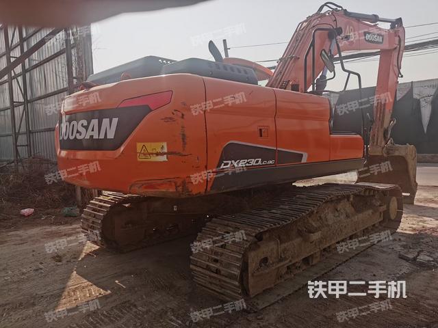 整机右后45°（整机外观）