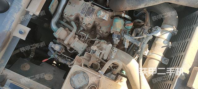 发动机整体俯视（整机外观）