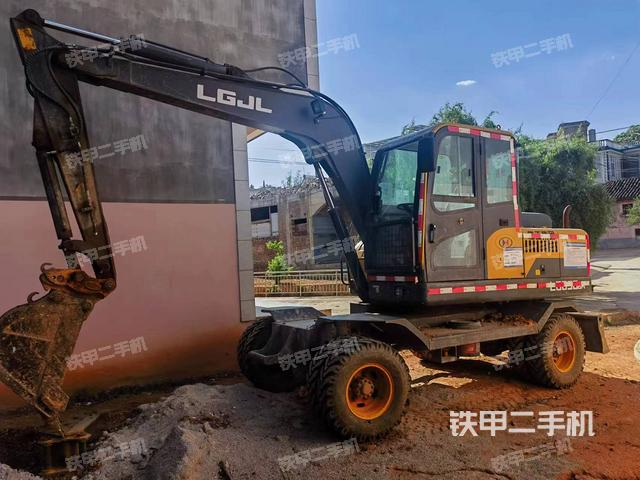 山東寶格LG690A挖掘機(jī)