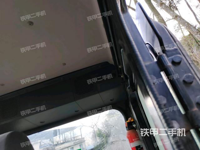 驾驶室正侧（驾驶室部分）