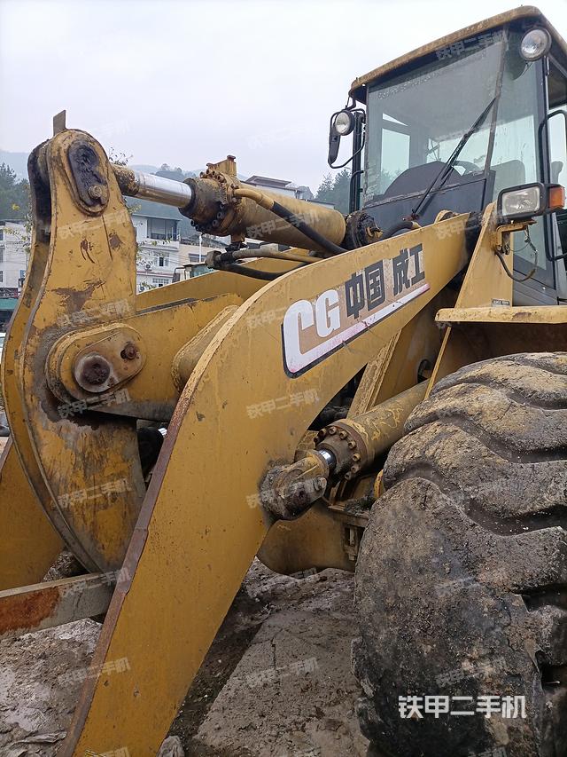 工作装置整体（整机外观及大件）