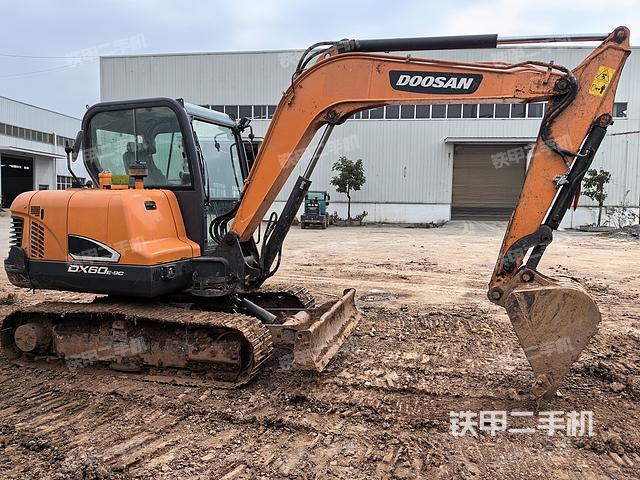 整机右后45°（整机外观）