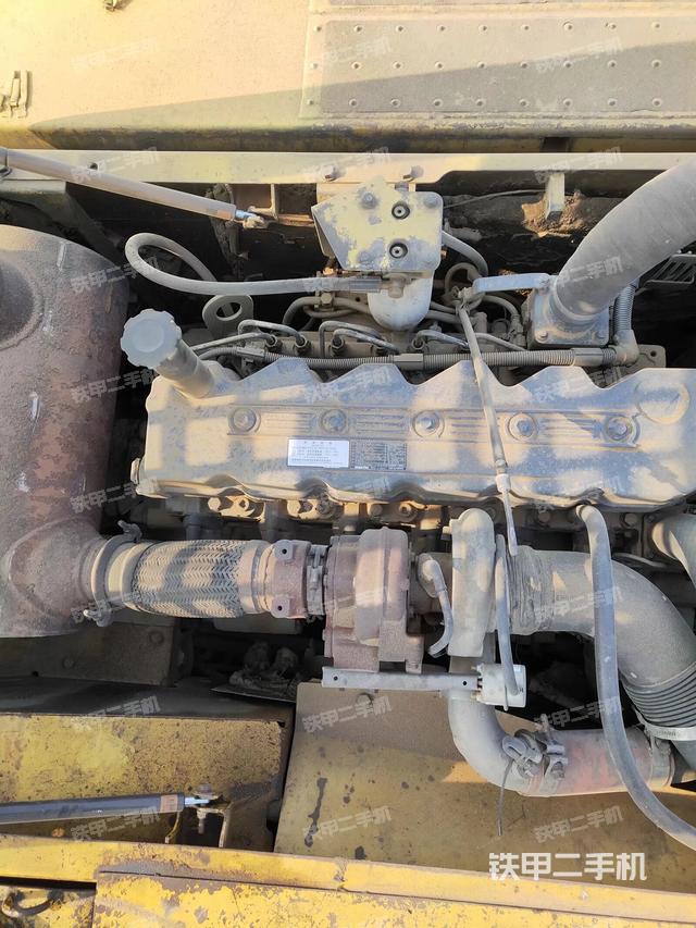 发动机整体俯视（整机外观）