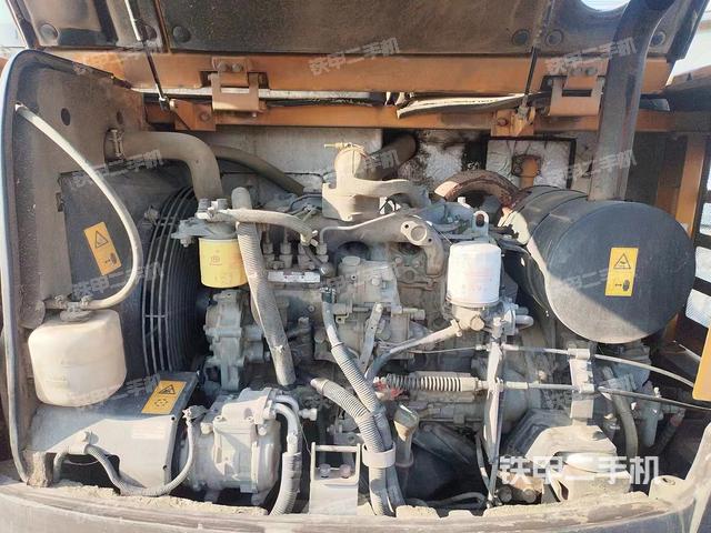 发动机整体俯视（整机外观）