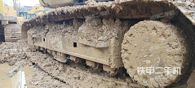 单侧履带整体（整机外观）