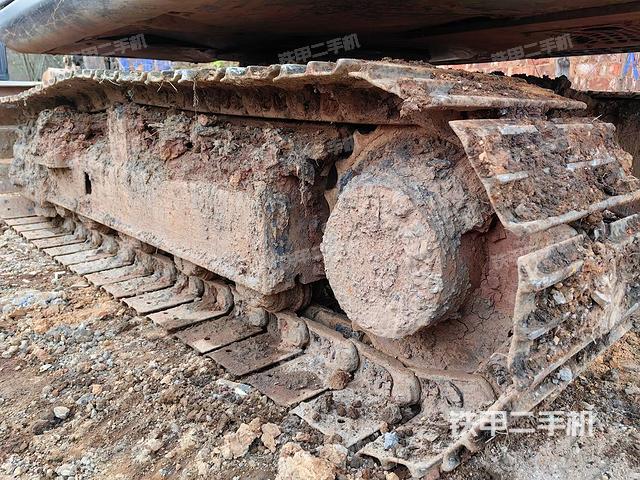 单侧履带整体（整机外观）