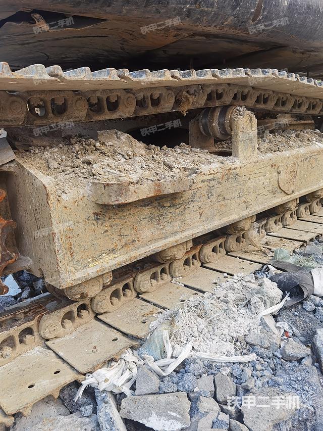 单侧履带整体（整机外观）