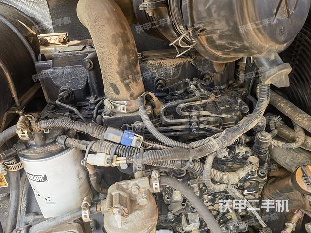 发动机整体俯视（整机外观）