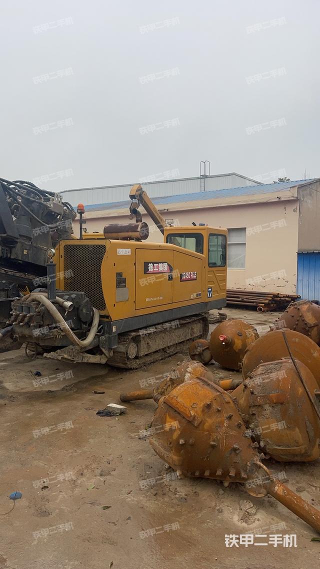 整机左侧（设备外观及核心部件）