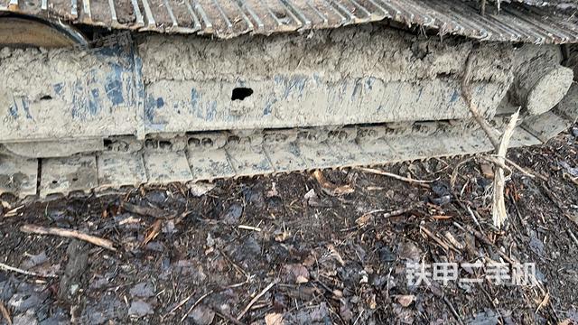 单侧履带整体（整机外观）