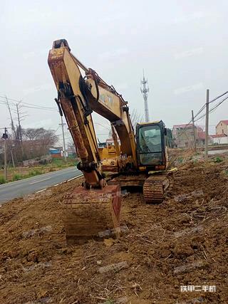 湖北-武汉市二手卡特彼勒320CR挖掘机实拍照片