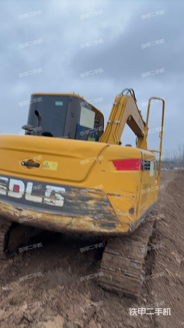 整机右后45°（整机外观）