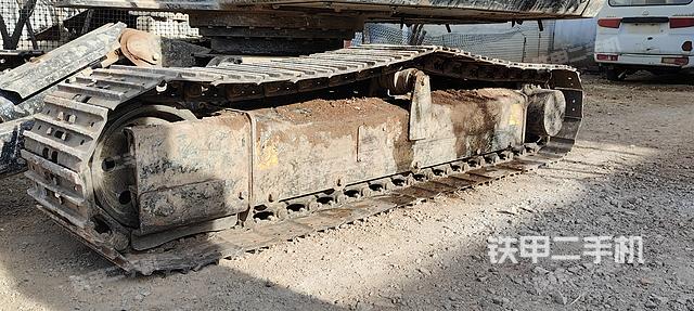 单侧履带整体（整机外观）