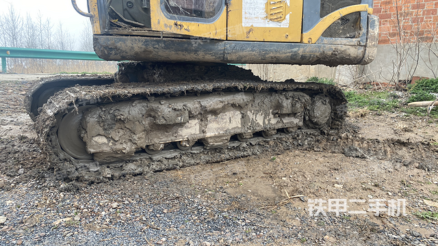 单侧履带整体（整机外观）