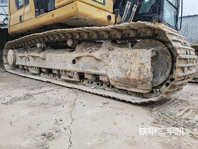 单侧履带整体（整机外观）