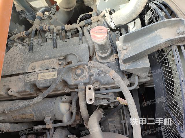 发动机整体俯视（整机外观）