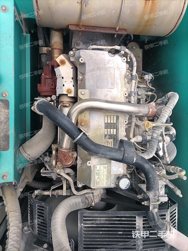 发动机整体俯视（整机外观）