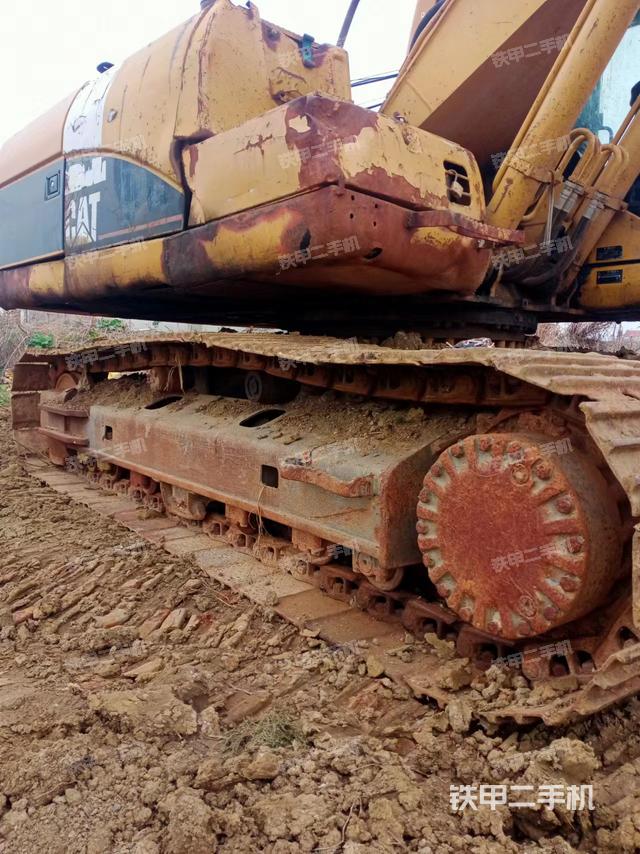 单侧履带整体（整机外观）