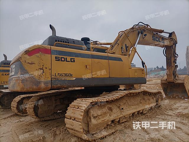 整机右后45°（整机外观）