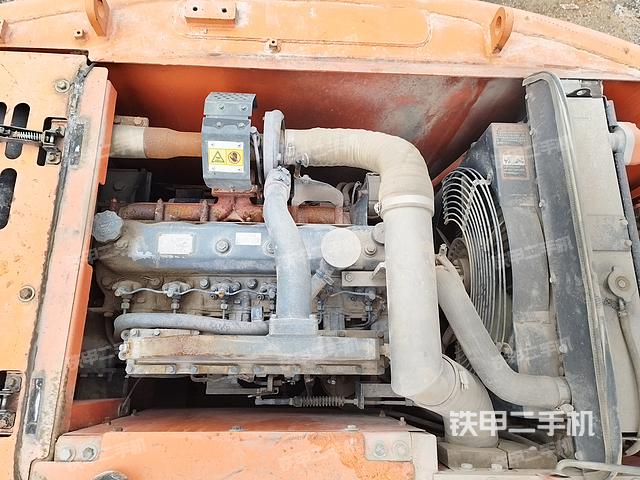 发动机整体俯视（整机外观）