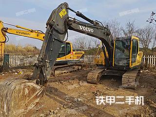 四川-甘孜藏族自治州二手沃尔沃EC140BLC挖掘机实拍照片