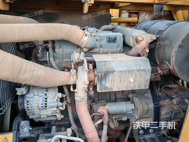 发动机整体俯视（整机外观）