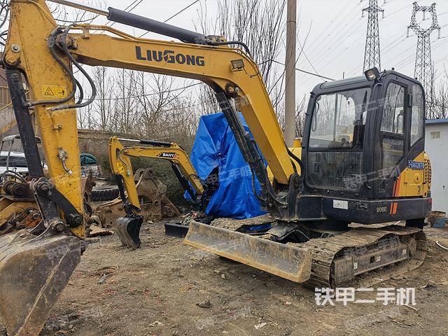 柳工CLG906E挖掘机