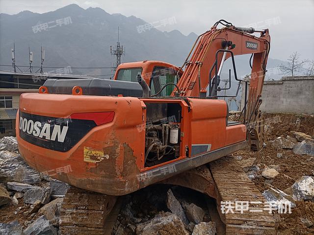 整机右后45°（整机外观）